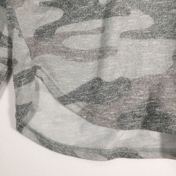 Z-Supply Size Large Super Soft Cozy Lightweight Knit Sweater Faded Camouflage - Picture 3 of 10